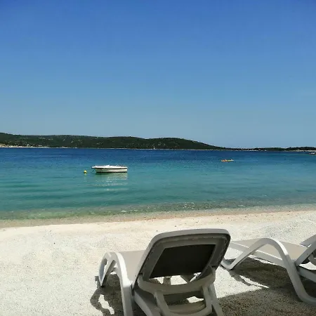Villa Josipa - *
